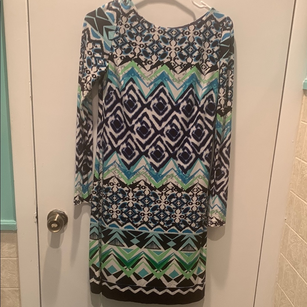 Vince Camuto Size 4.             Geometric Patterned Blue and Green Dress